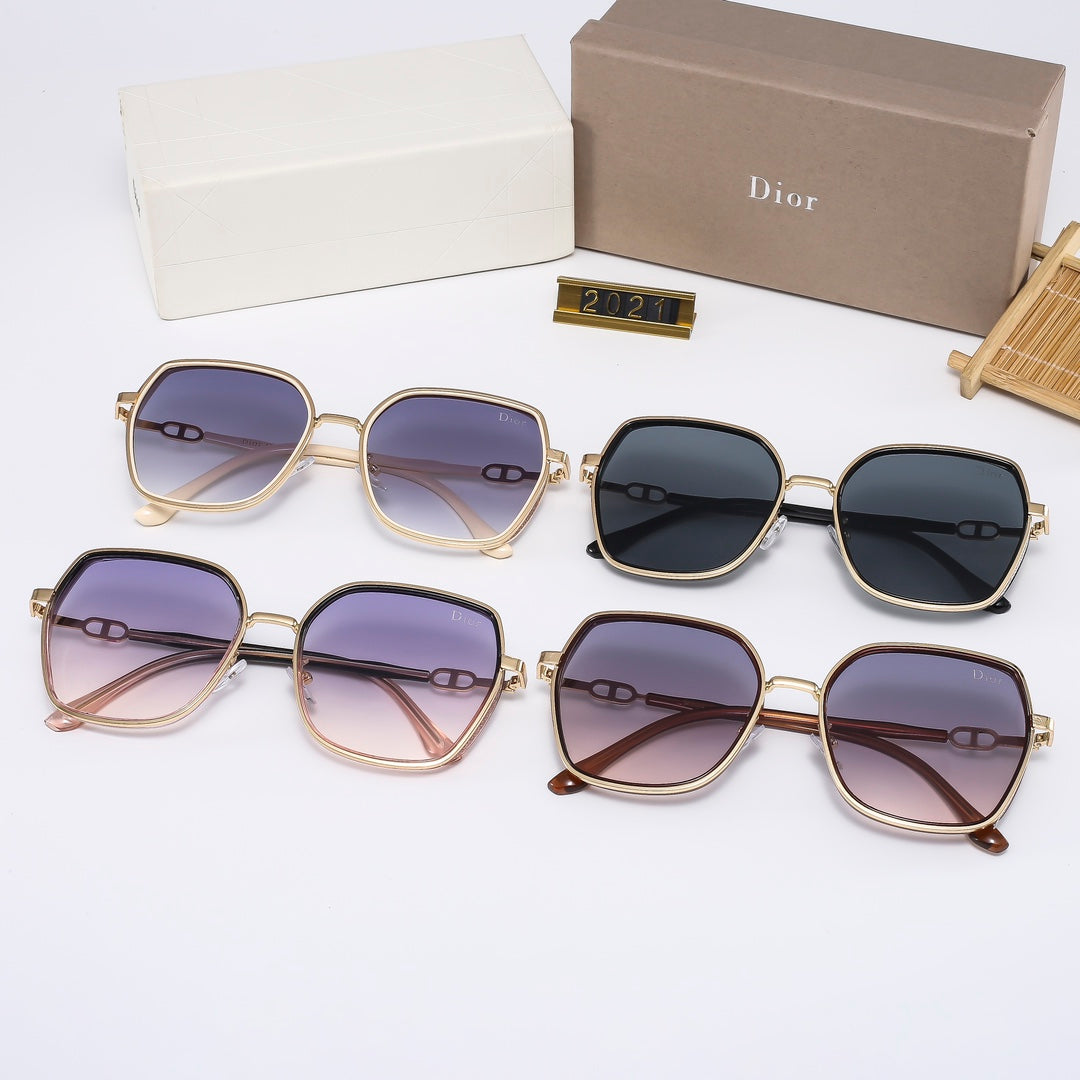 4 ColorsStylish Square-Frame Sunglasses — 2021