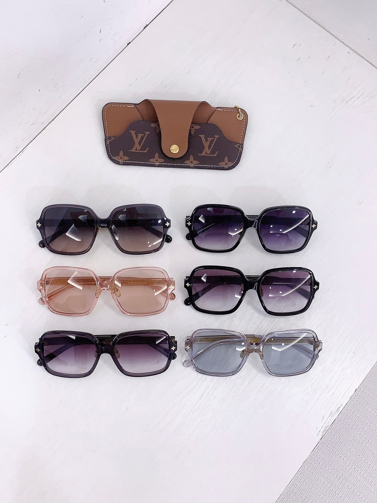 High-quality 6-color stylish square sunglasses