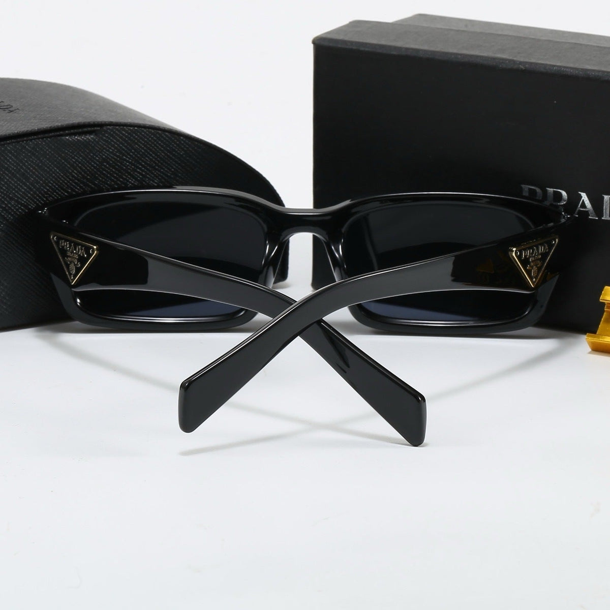 5 Colors Fashion Sunglasses—4056
