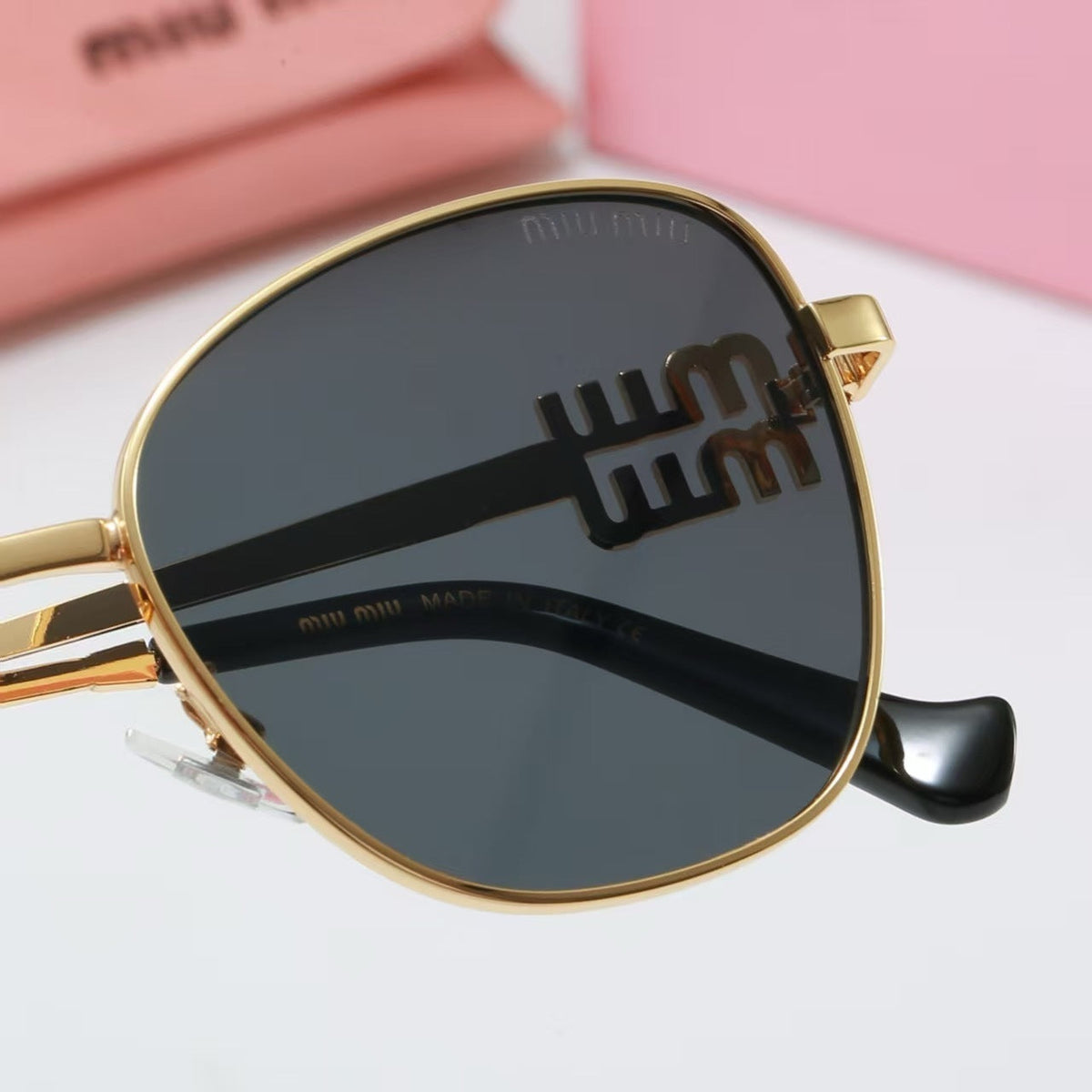 5 Colors Fashion Sunglasses—50