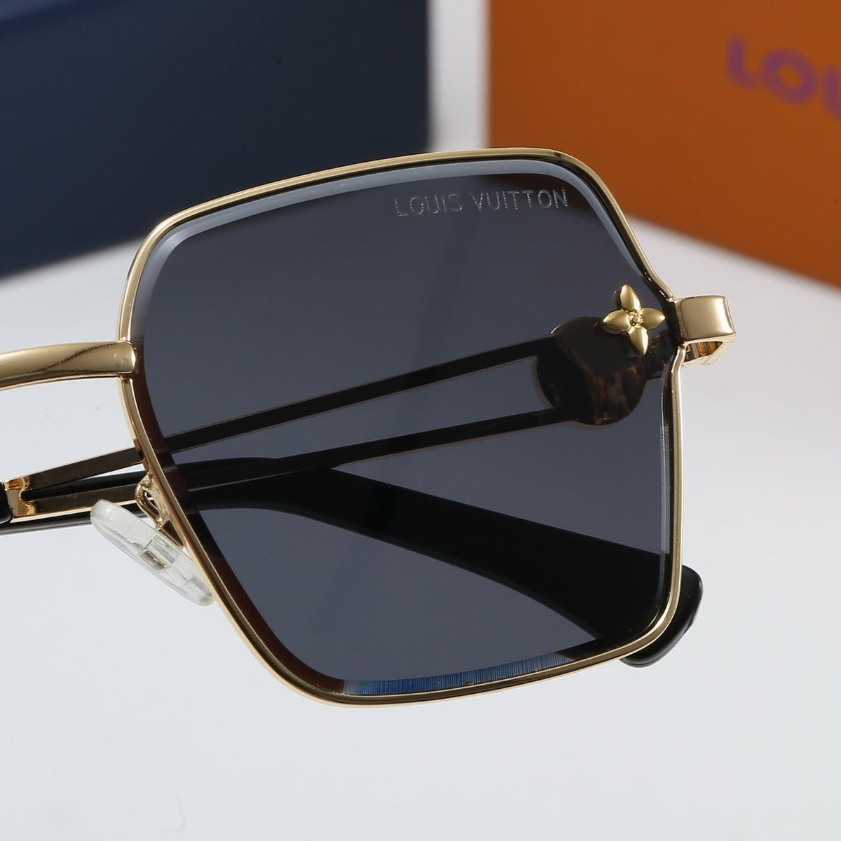 5 Colors Fashion Sunglasses—4059