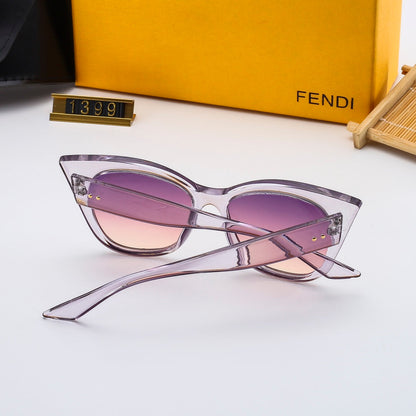 4 Colors Stylish Solid Color Sunglasses  — 1399