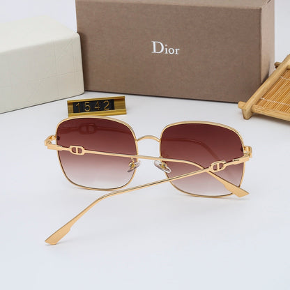 6 Colors  Stylish Square-Frame Sunglasses — 1542
