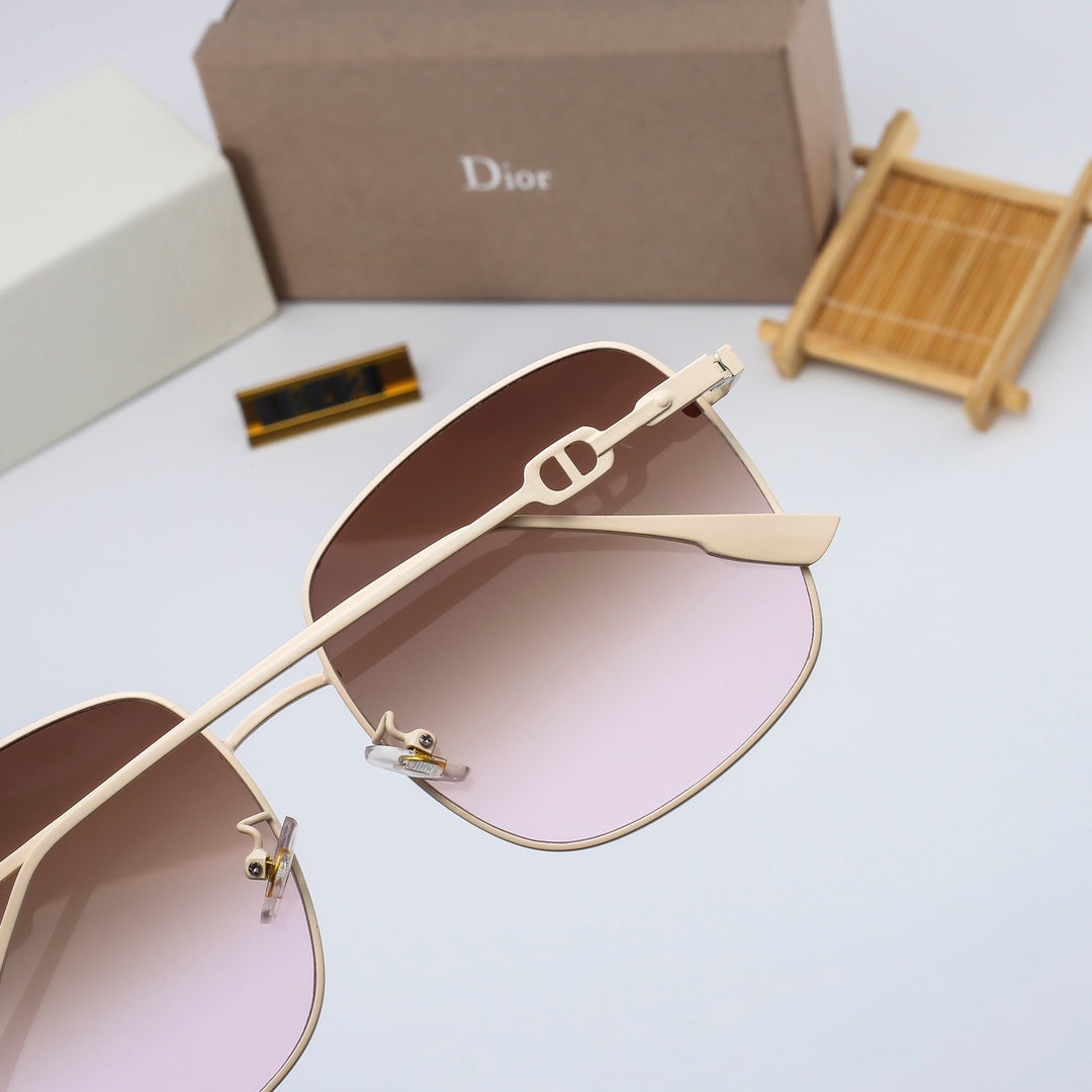 6 Colors  Stylish Square-Frame Sunglasses — 1542