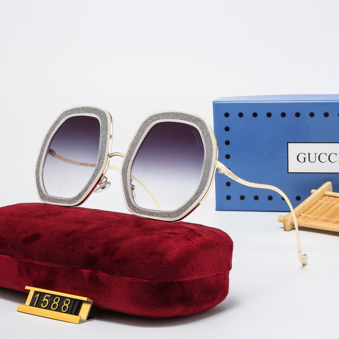 7-Color Stylish Frosted Frame Sunglasses - 1588