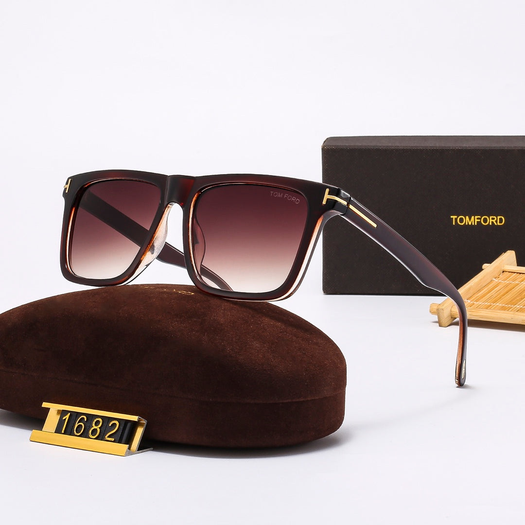 9 Colors Fashion Square Sunglasses 1682