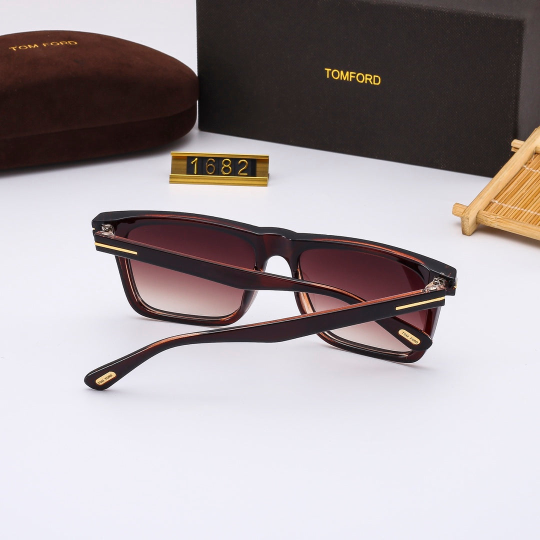 9 Colors Fashion Square Sunglasses 1682