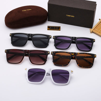 9 Colors Fashion Square Sunglasses 1682