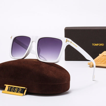 9 Colors Fashion Square Sunglasses 1682