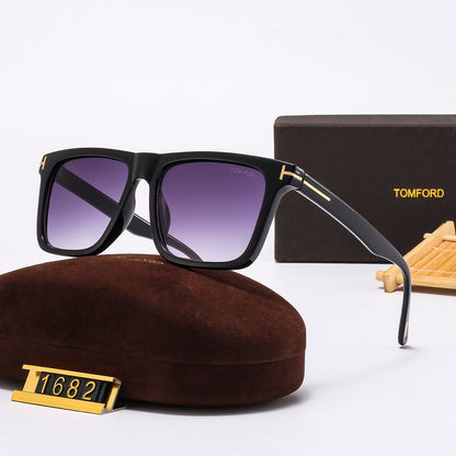 9 Colors Fashion Square Sunglasses 1682