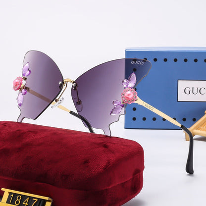 7-Color Stylish Butterfly Lens Sunglasses—1847