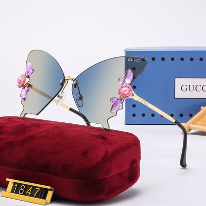 7-Color Stylish Butterfly Lens Sunglasses—1847