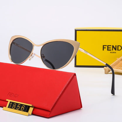 5 Colors Stylish Metal Temple Sunglasses — 1856