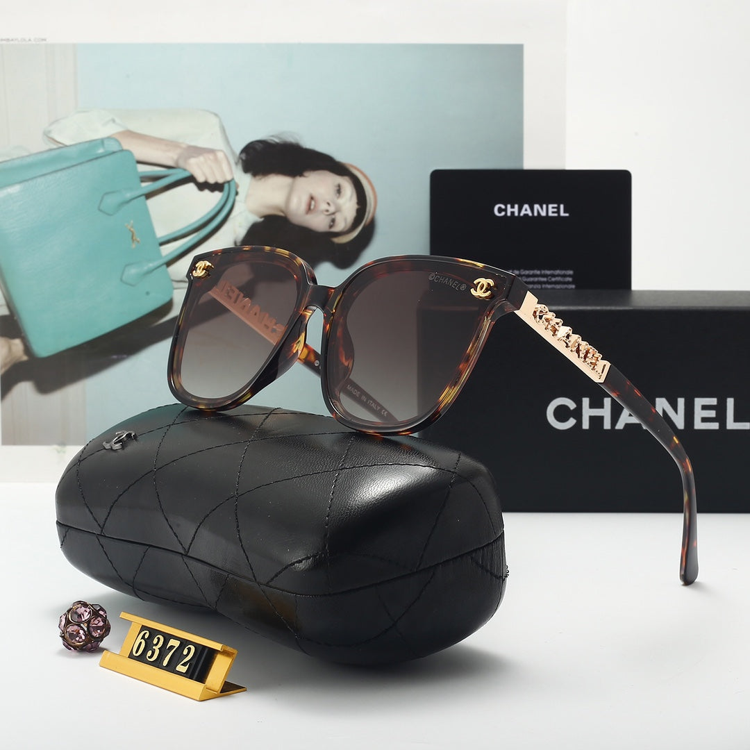 4 Colors Fashion Sunglasses-6372