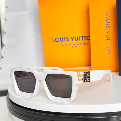 High-quality 7-color stylish square sunglasses