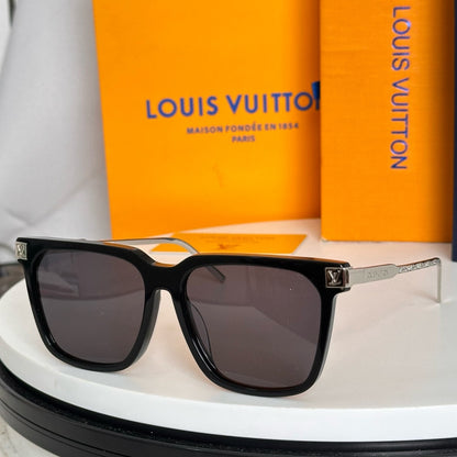 High-quality 8-color stylish square sunglasses