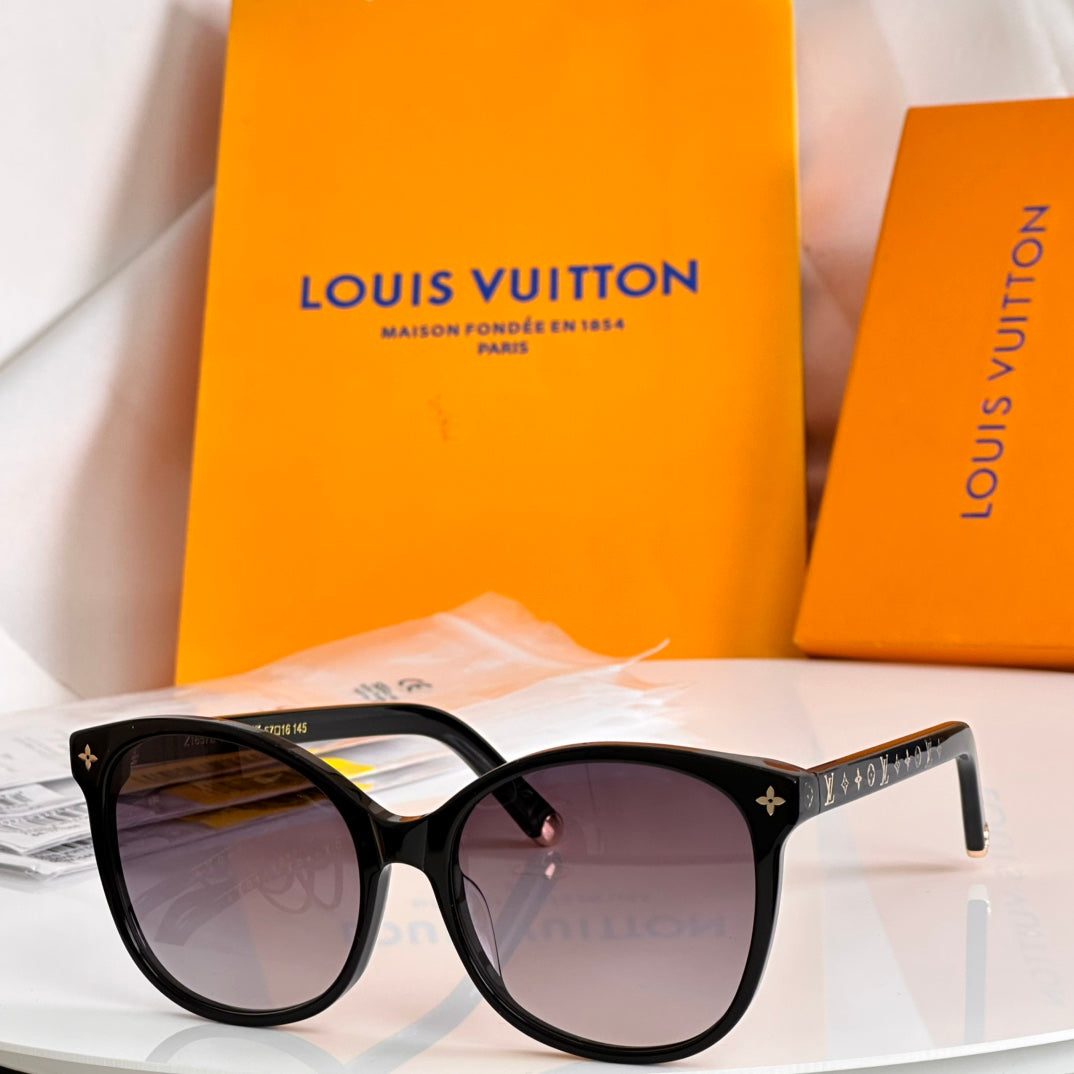 High-quality 4-color stylish square sunglasses