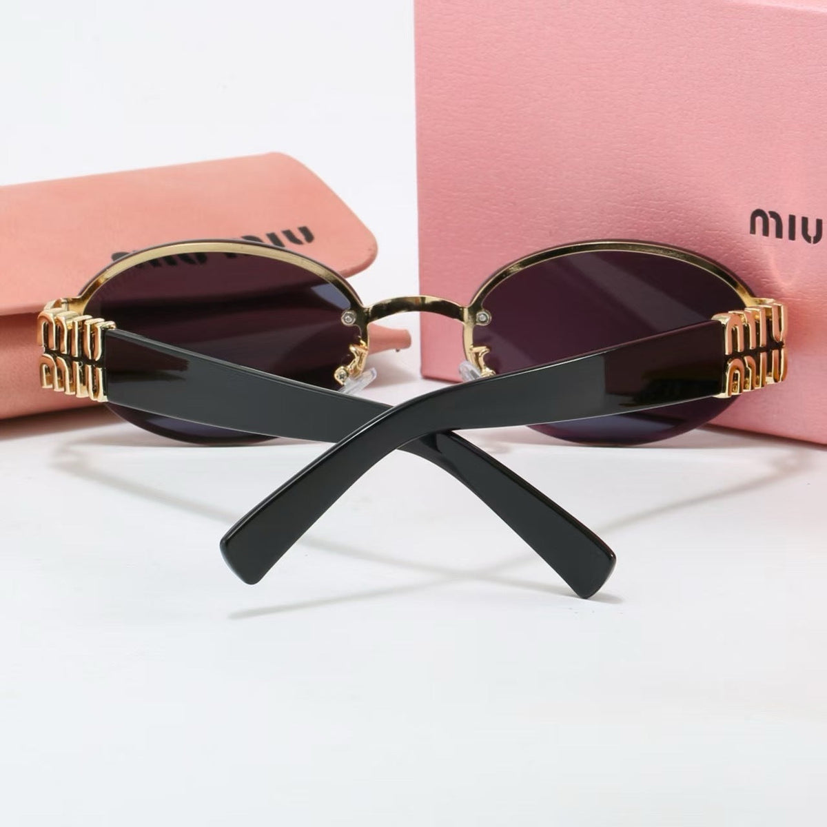 4 Colors Fashion Sunglasses—8009