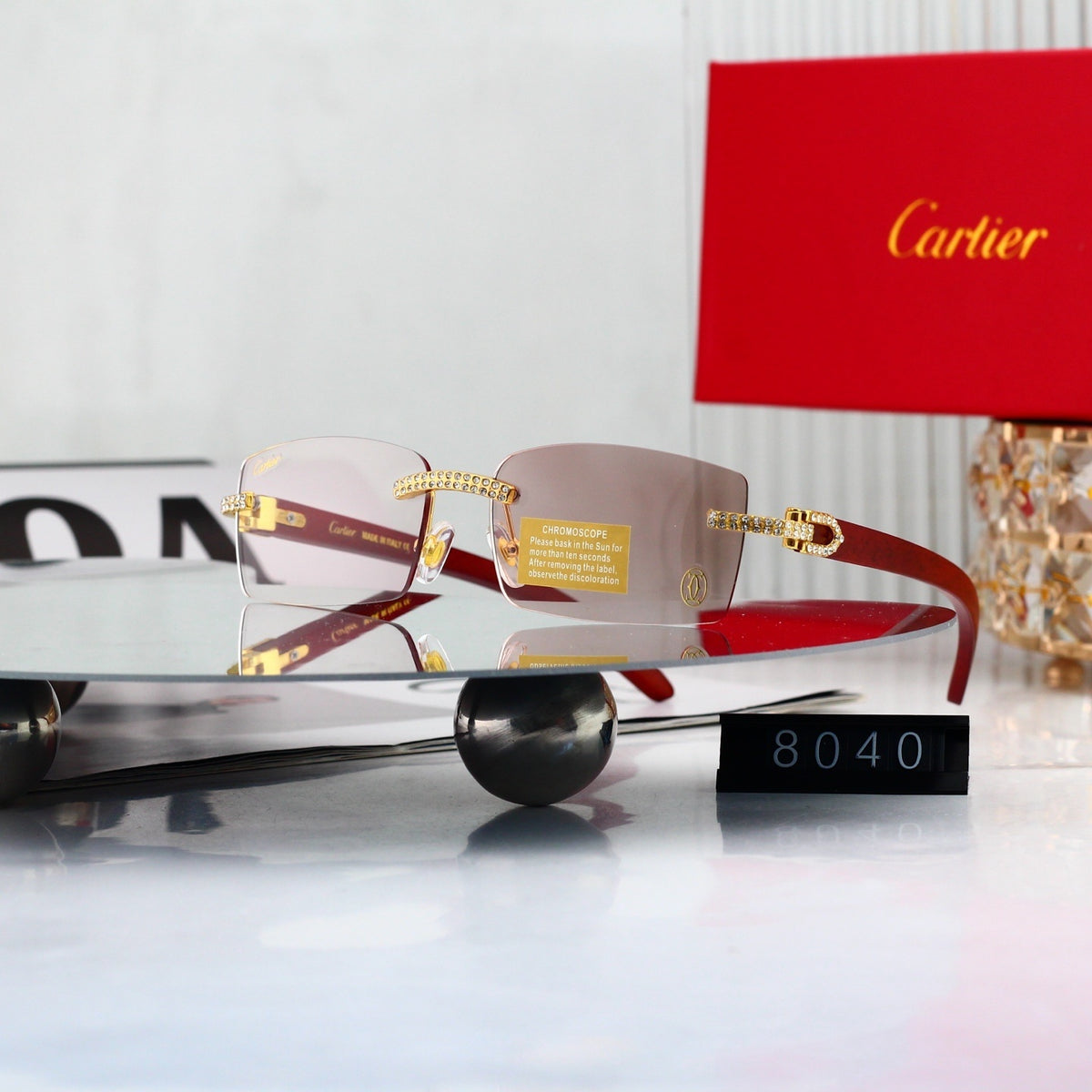3 Colors Fashion Sunglasses—8040