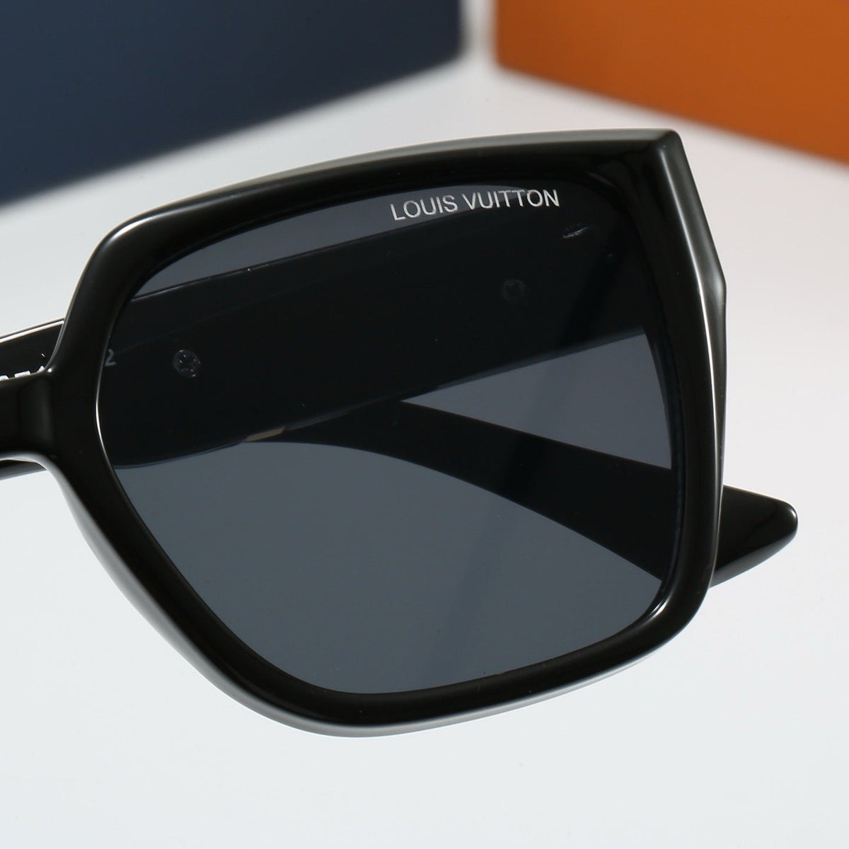 5 Colors Fashion Sunglasses—4319