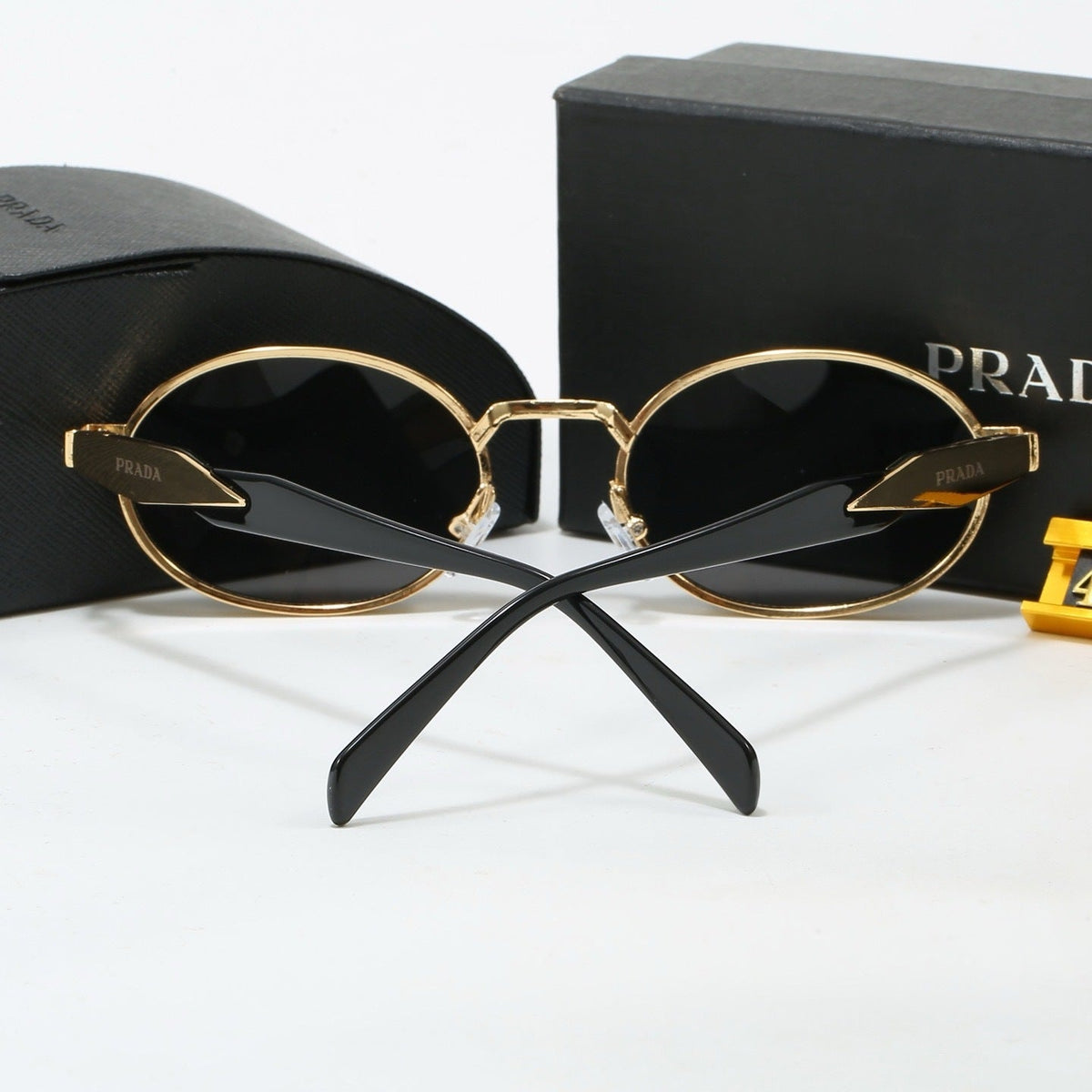 4 Colors Fashion Sunglasses—4288