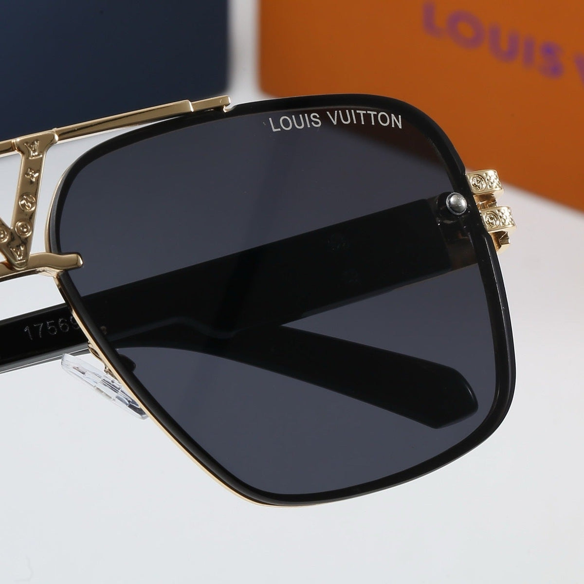 5 Colors Fashion Sunglasses—4060