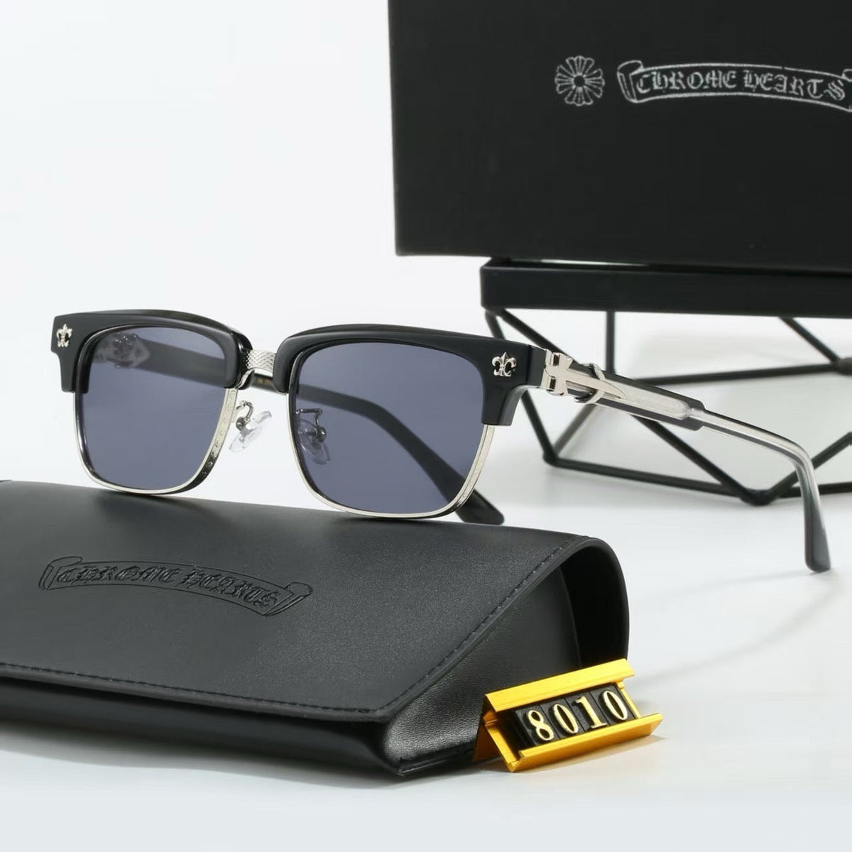 6 Colors Fashion Sunglasses—8010