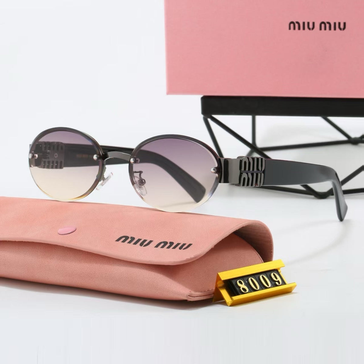 4 Colors Fashion Sunglasses—8009