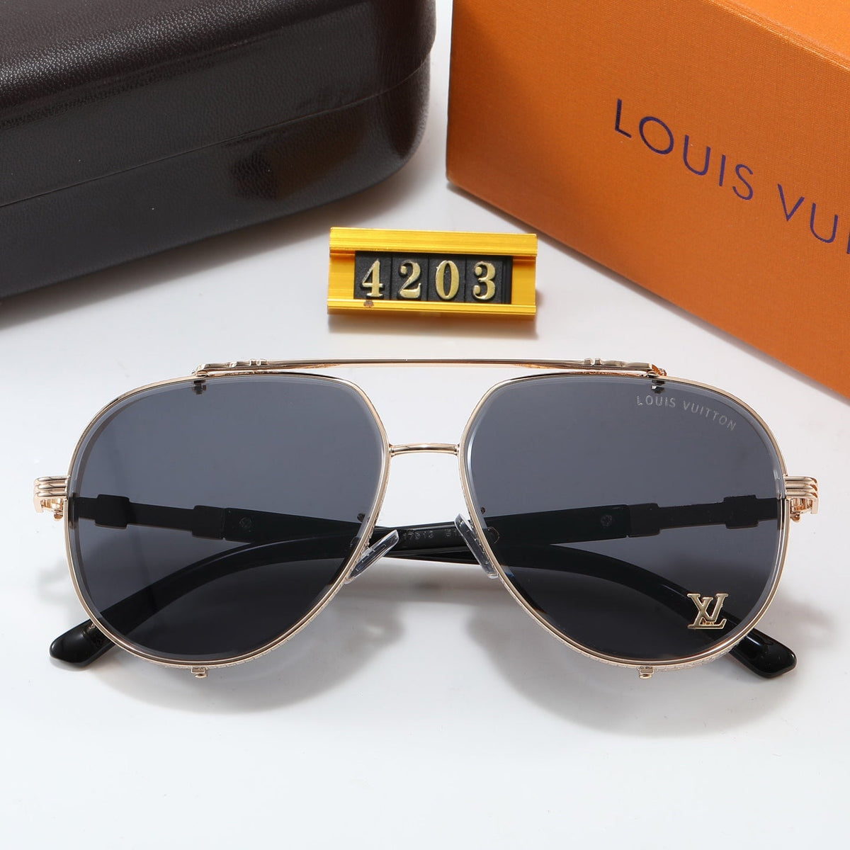 Round Fashion sunglasses 4203