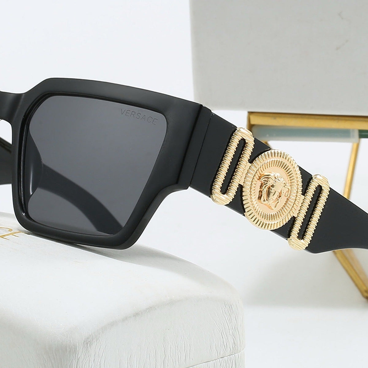 4 Colors Fashion Sunglasses—4273