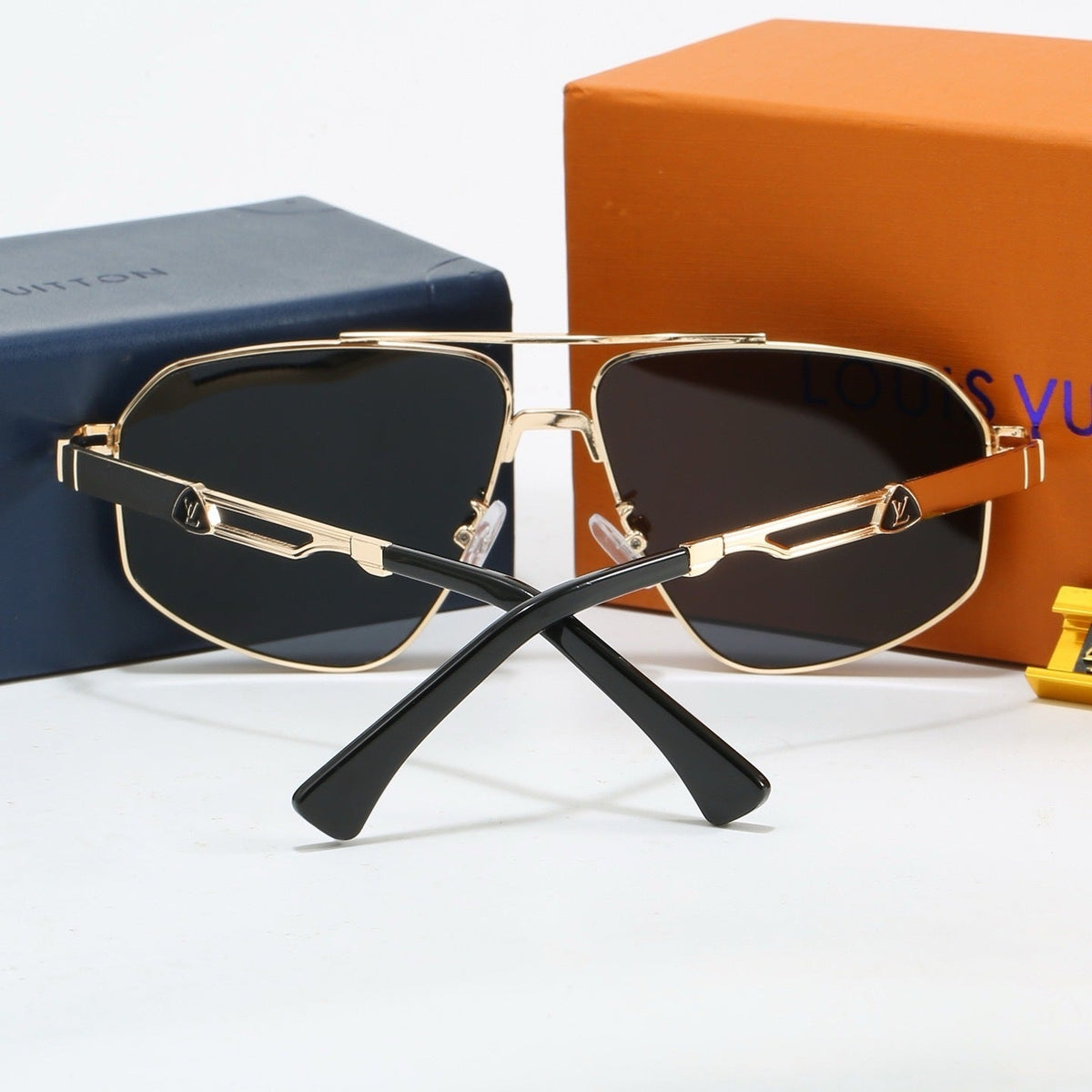 5 Colors Fashion Sunglasses—4308