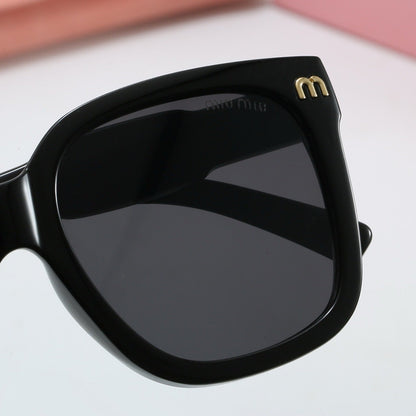 4 Colors Fashion Sunglasses—4275
