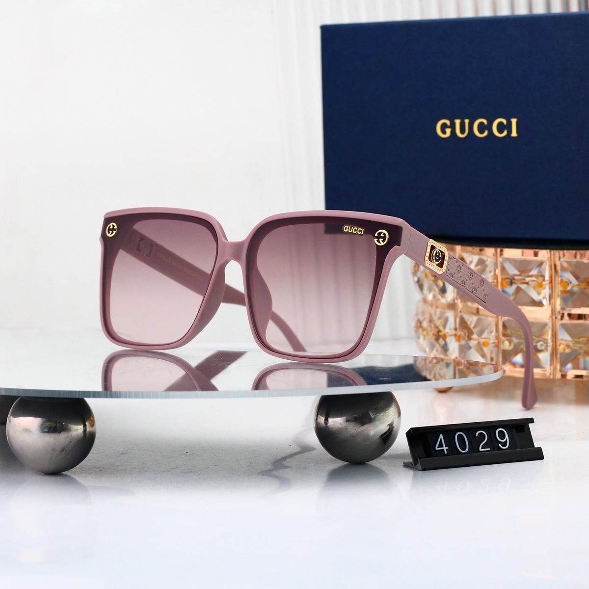 4 Colors Fashion Sunglasses—4029