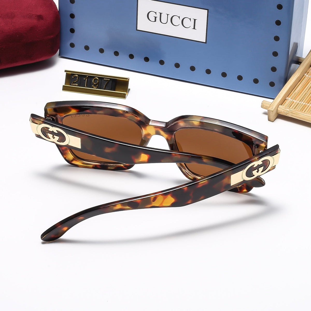 Square Frame Sunglasses 2197