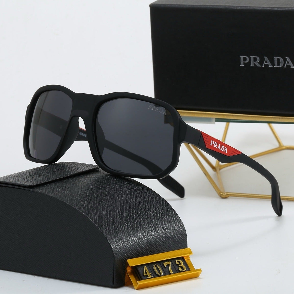 4 Colors Fashion Sunglasses—4073