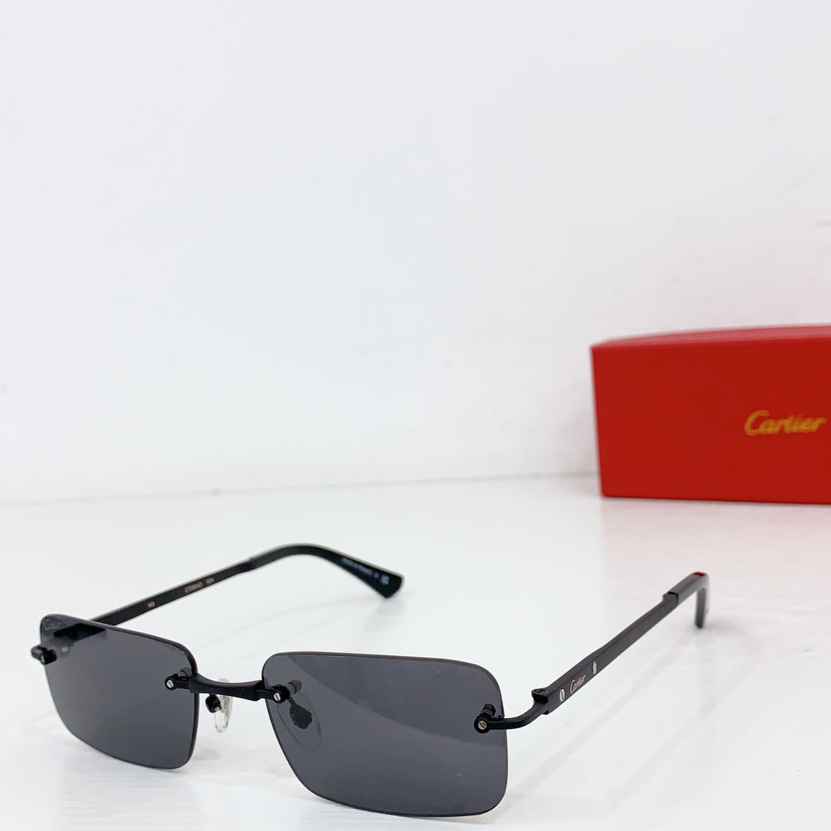 Classic Premium Brushed Sunglasses - 7 Colors