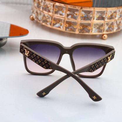 4 Colors Fashion Sunglasses—4037