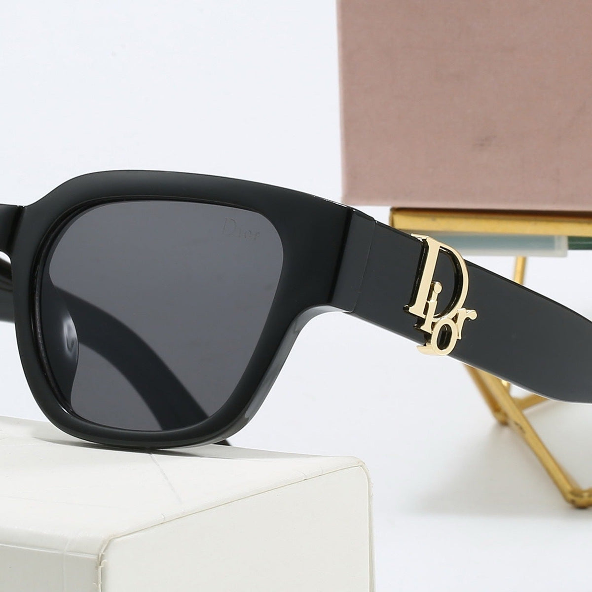 4 Colors Fashion Sunglasses—4274