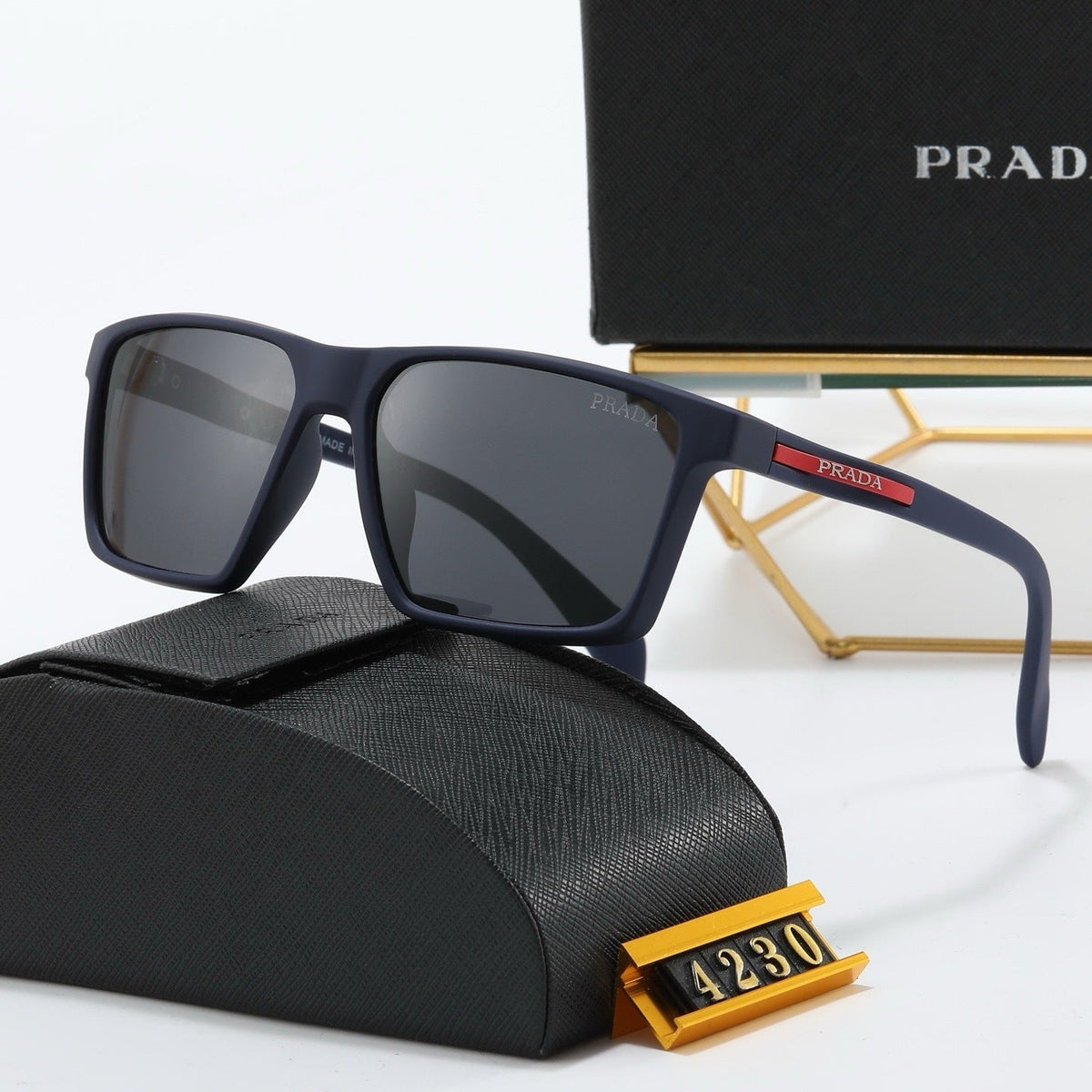 4 Colors Fashion Sunglasses—4230
