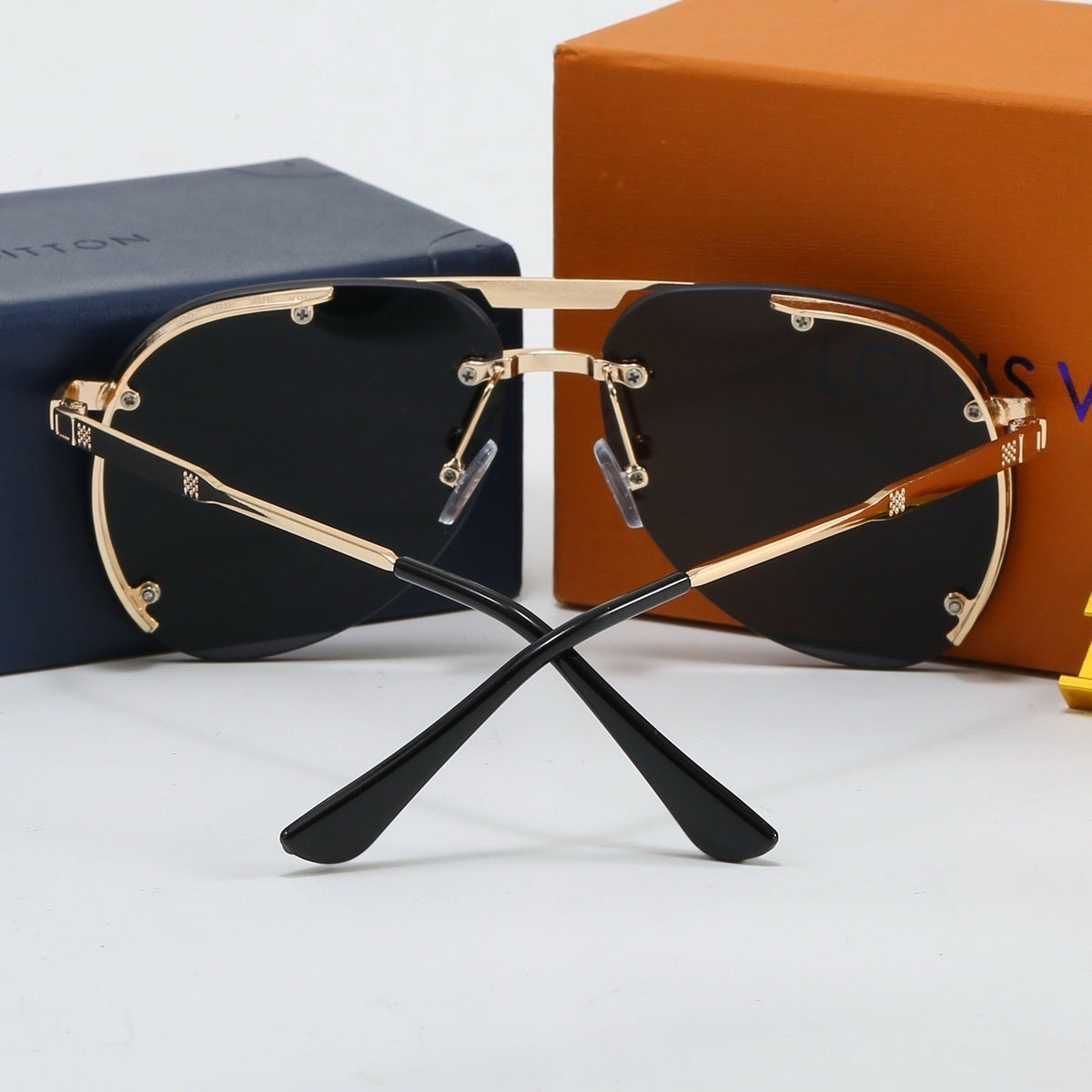5 Colors Fashion Sunglasses—4061