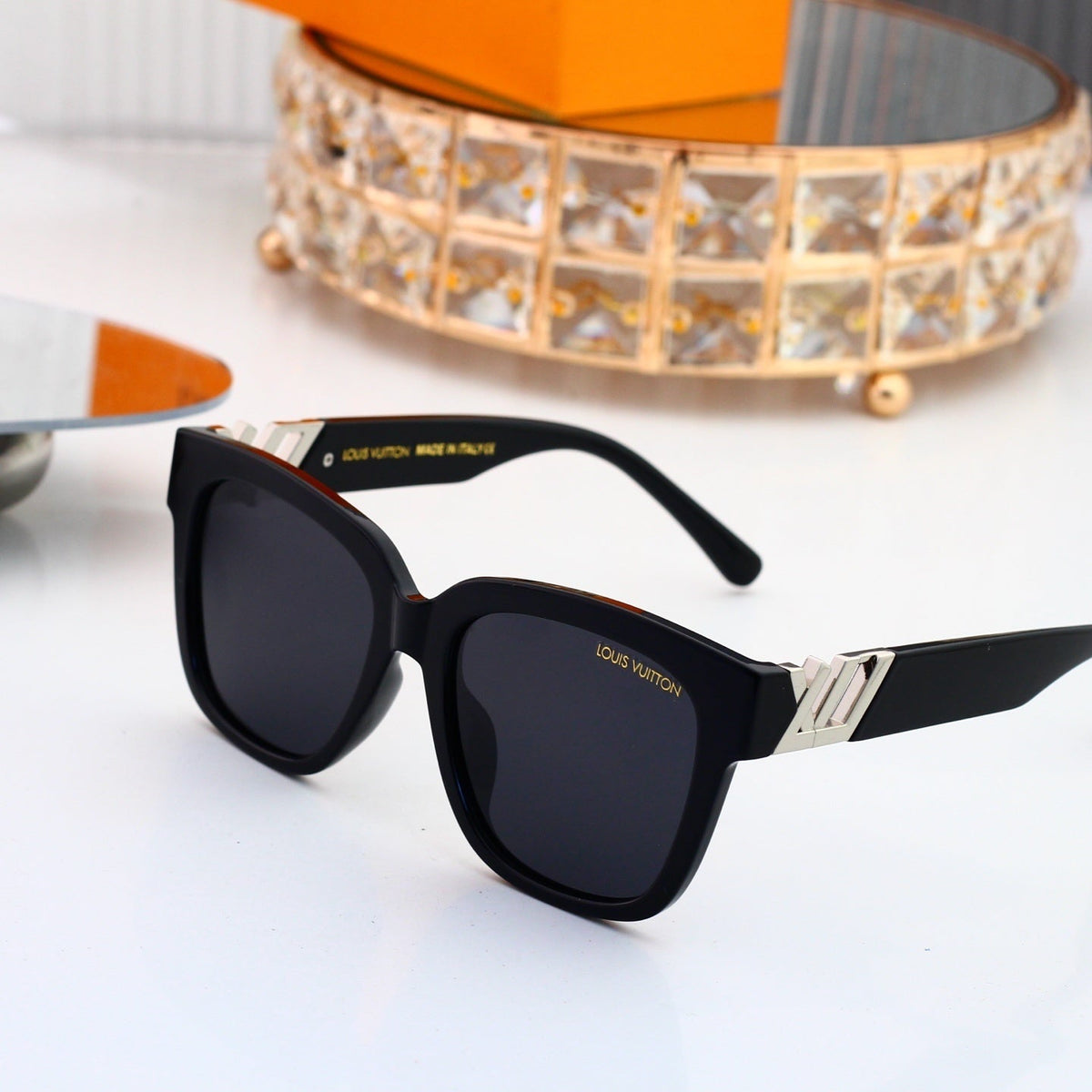 5 Colors Fashion Sunglasses—6163