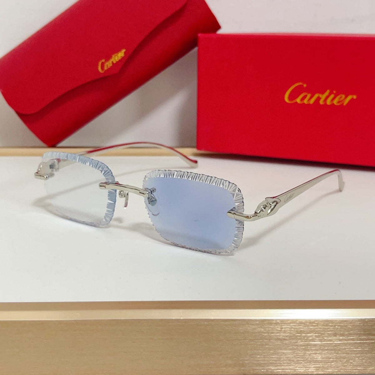 diamond cut lenses will change color under ultraviolet light sunglasse