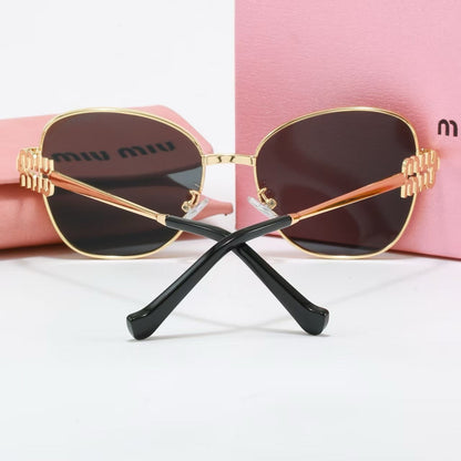 5 Colors Fashion Sunglasses—50
