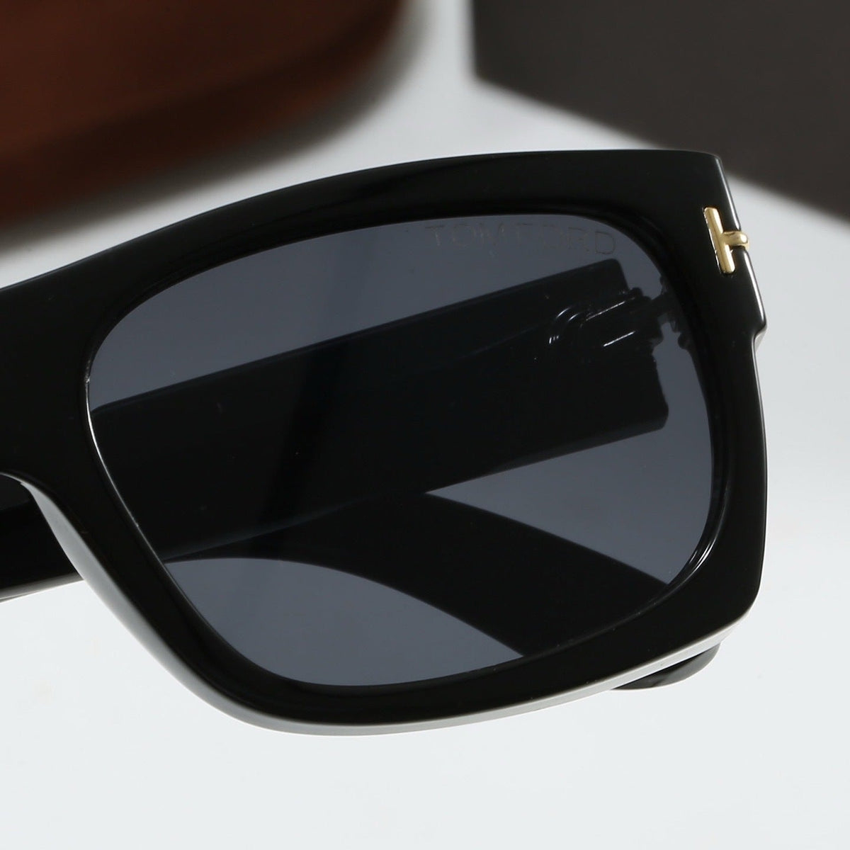4 Colors Fashion Sunglasses—4311