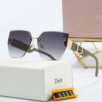 4 Colors Fashion Sunglasses—4315
