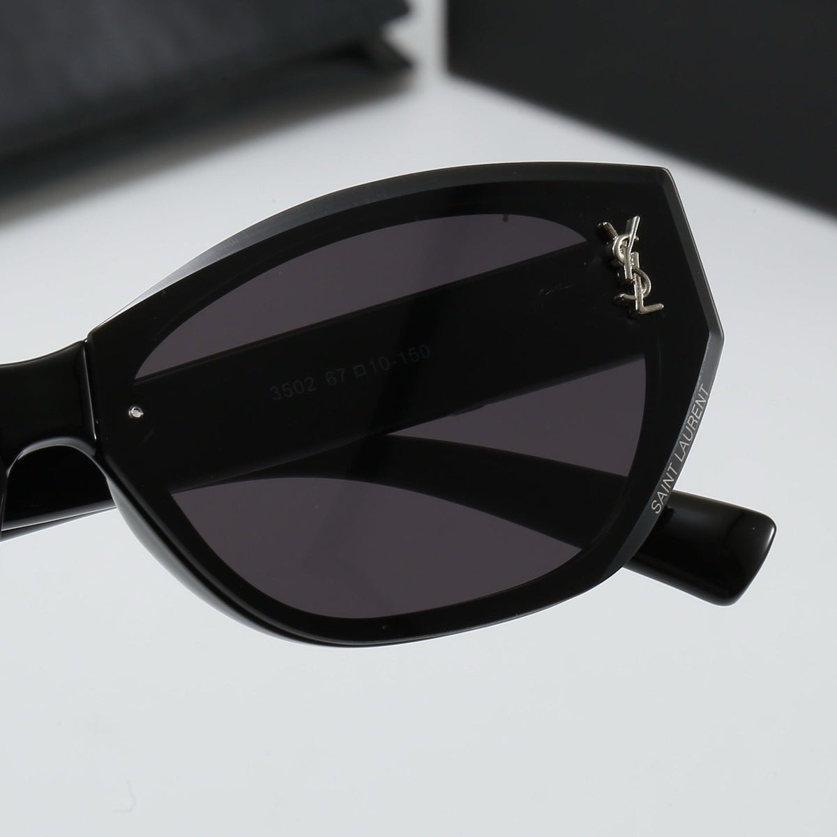 5 Colors Fashion Sunglasses—4075