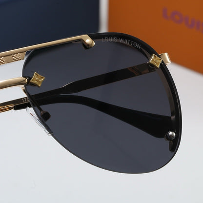5 Colors Fashion Sunglasses—4061