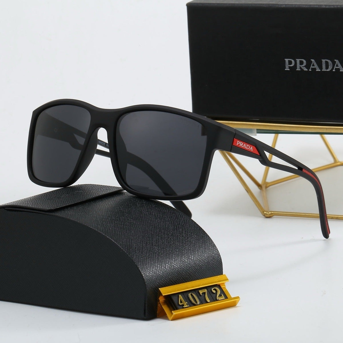 4 Colors Fashion Sunglasses—4072