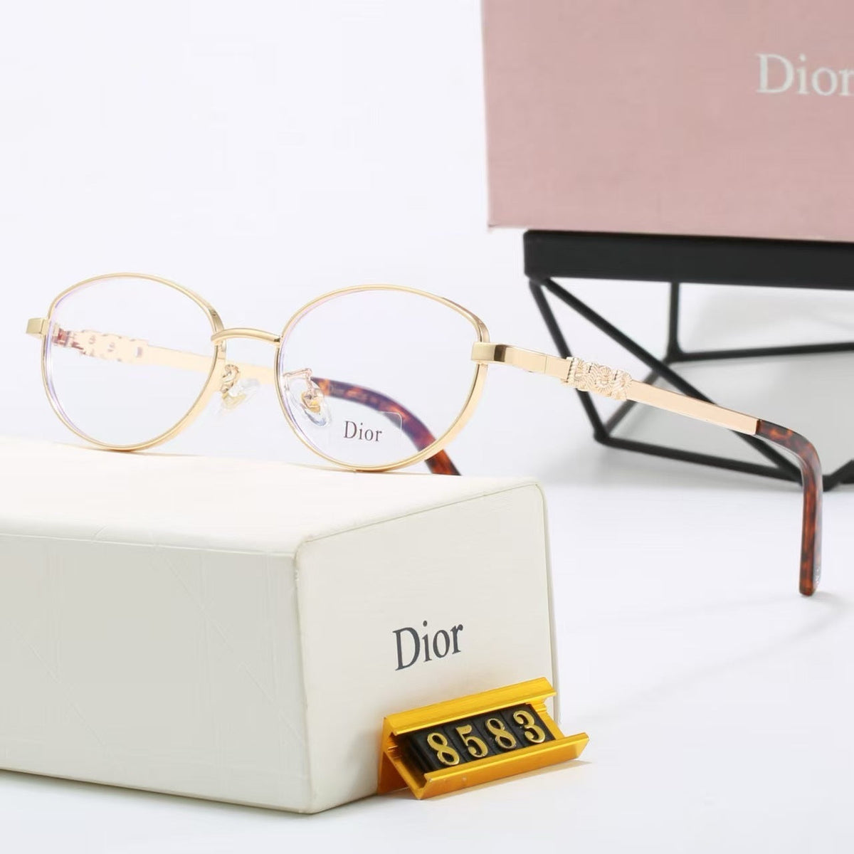 5 Colors Fashion Sunglasses—8283