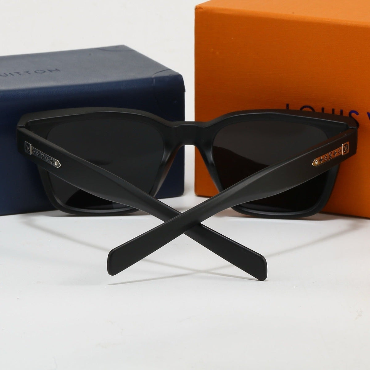 5 Colors Fashion Sunglasses—4086
